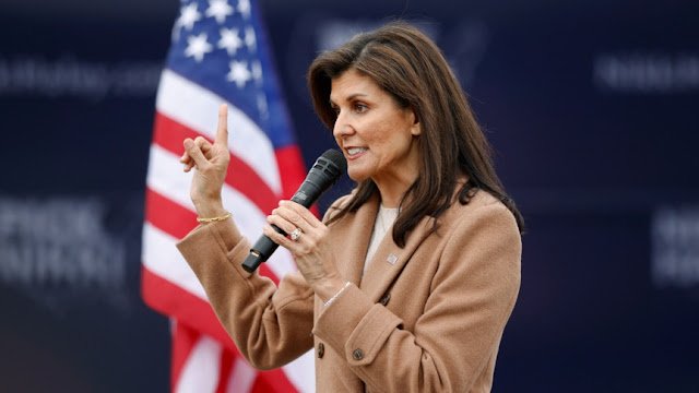 La republicana Nikki Haley no piensa retirarse de la contienda con Trump Nikki Haley en un evento público.