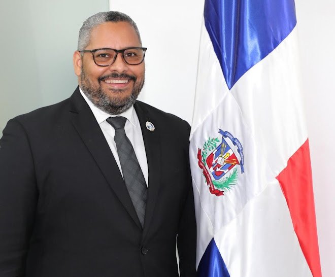 Las elecciones en EE. UU. entre Trump y Kamala: El sabor del voto latino Imagen de WhatsApp con fecha y hora.