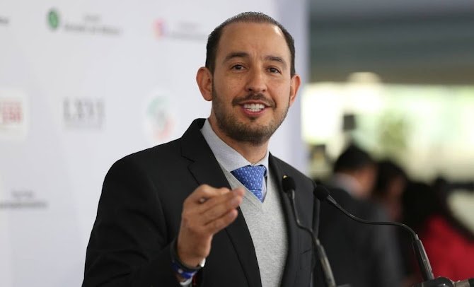 Cortés llama a Sheinbaum y Trump a dejar disputas y enfocarse en la cooperación Logo abstracto de Sufragio.