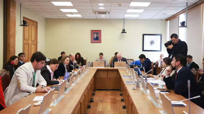 Cámara inicia discusión clave del proyecto que multa a quienes no voten en Chile Captura de pantalla del sitio web Sufragio.