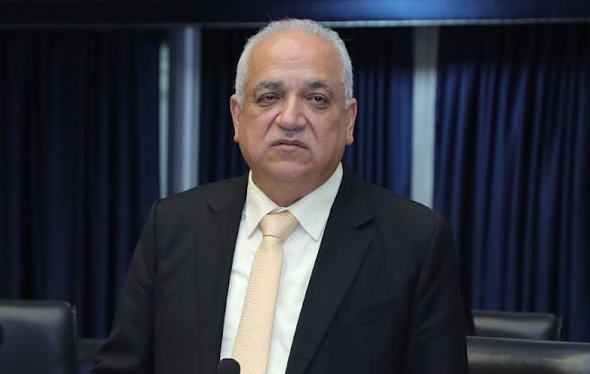 Protesta de Camacho contra las mentiras.